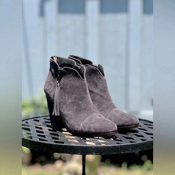 rag & bone Shoes - Rag & Bone — Suede Ankle Booties
